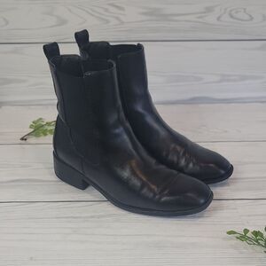 Just Fab Vernetta Black Faux Leather Ankle Boots Womens Size 7.5